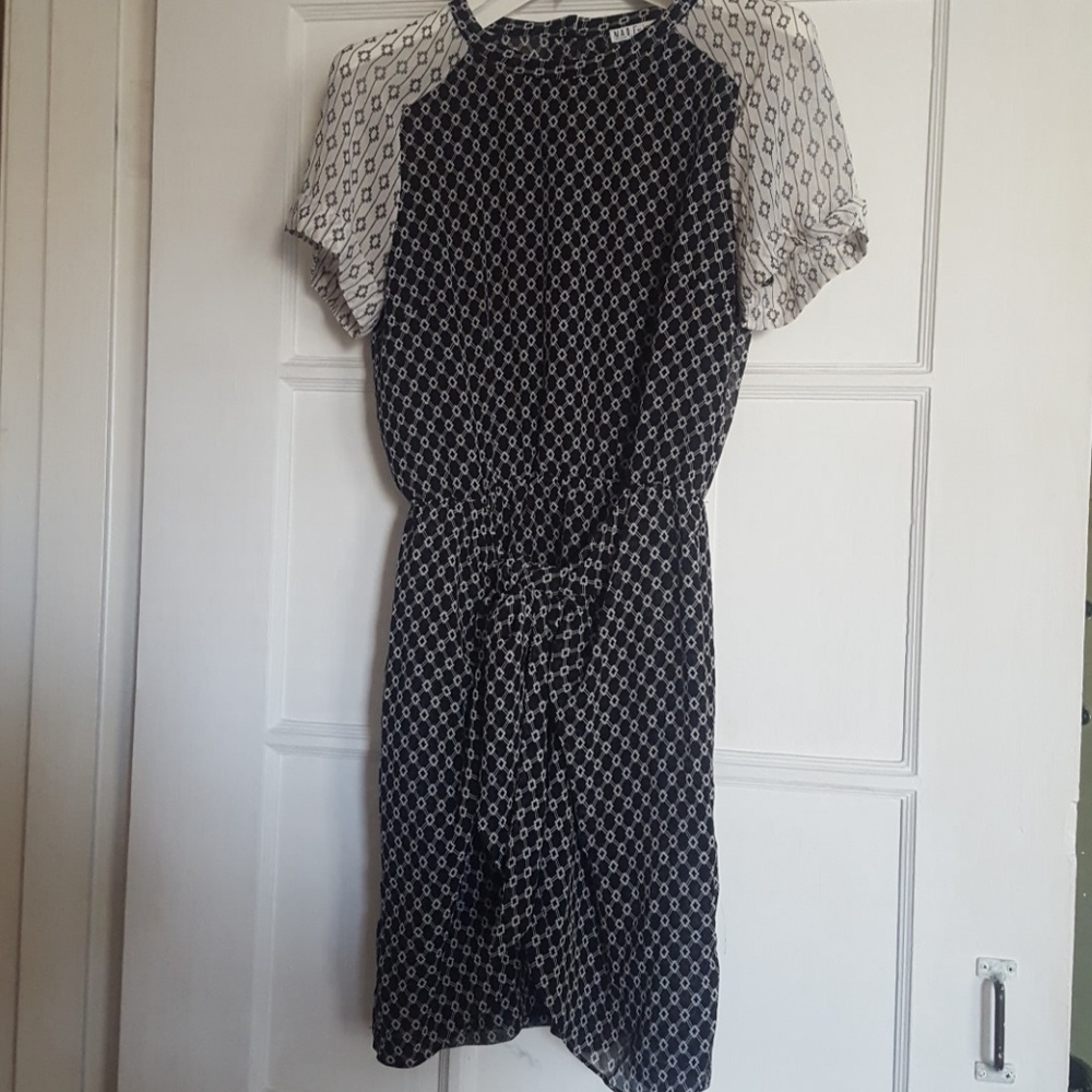 Mixed pattern dress open back detail